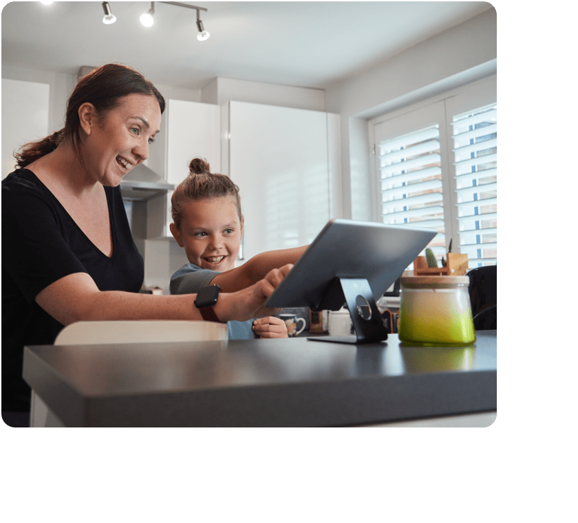 zelora_layer_lifestyle_tech 7-min